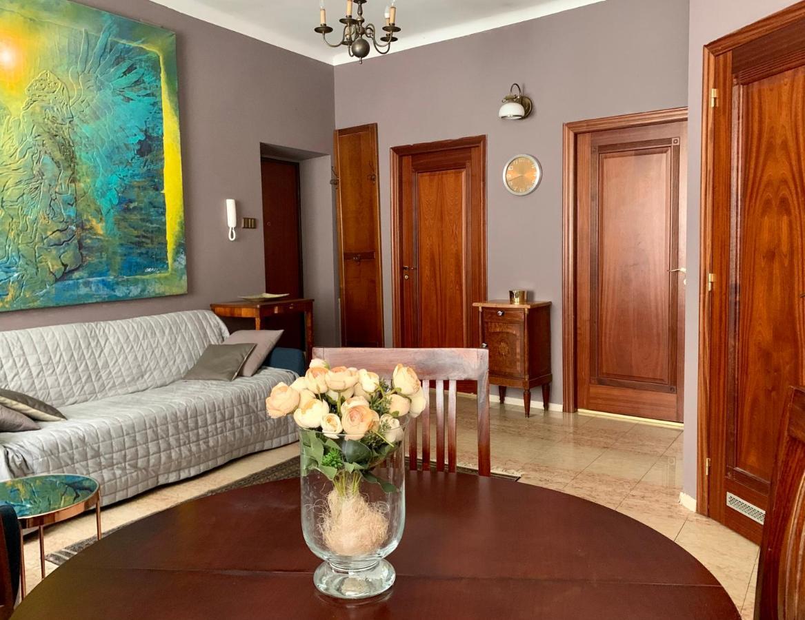 Beautiful And Charming In The Heart Of The Old Town * Warschau